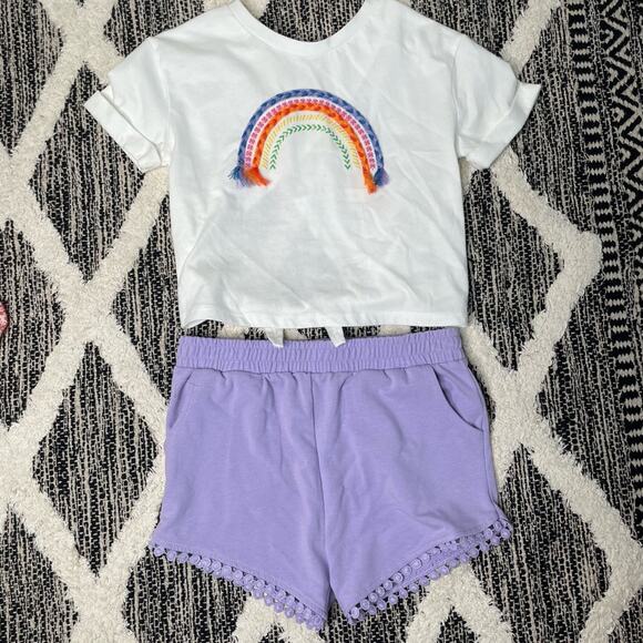 Nwot btween Lavender Shorts and White Top Set size 6 - Picture 1 of 3